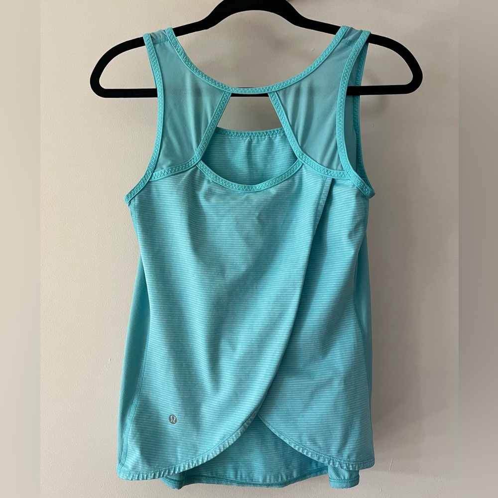 Lululemon fold back tank top light blue turquoise small